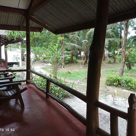 Payam Cabana Koh Phayam Bilik gambar