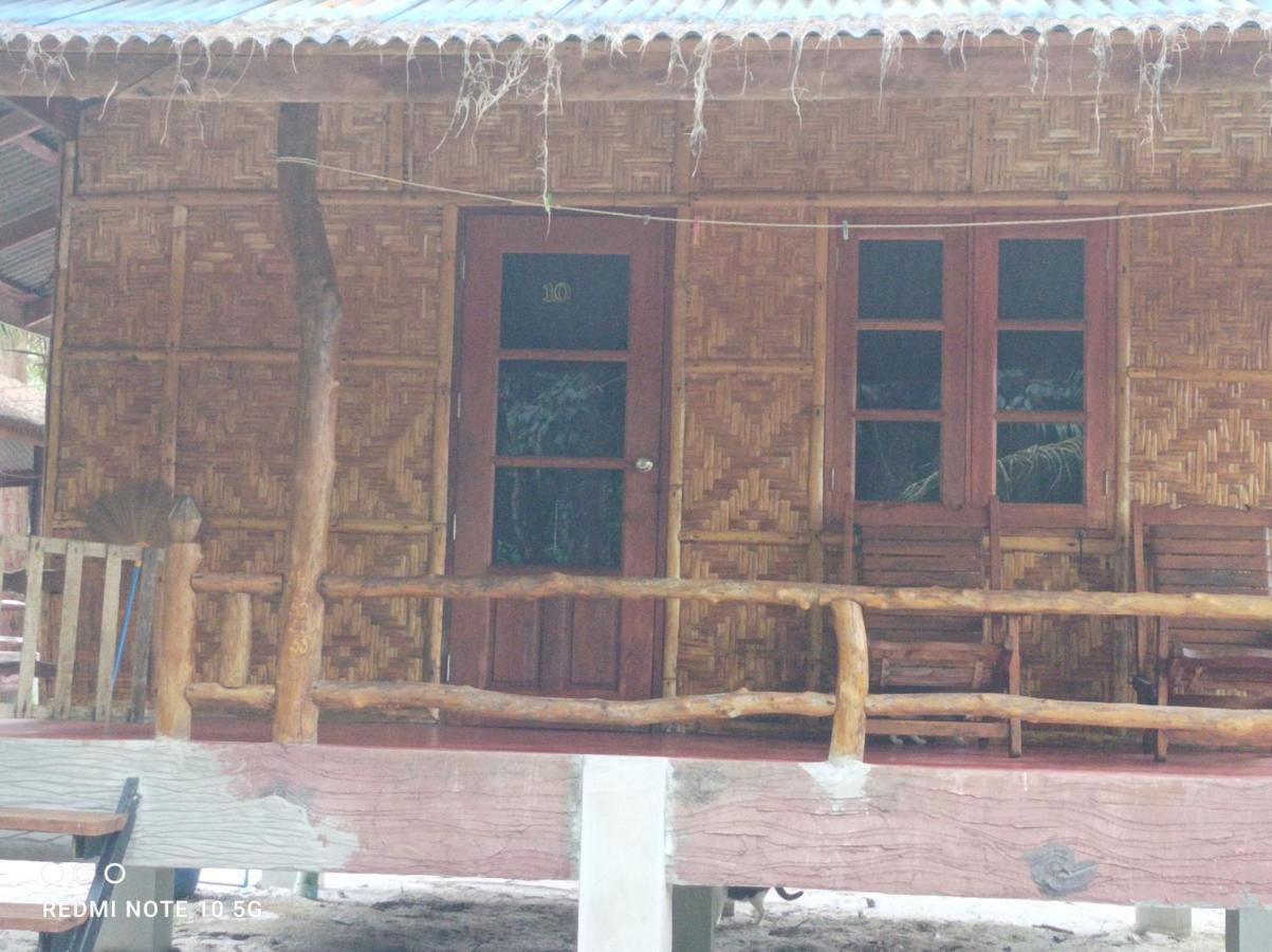 Payam Cabana Koh Phayam Bilik gambar